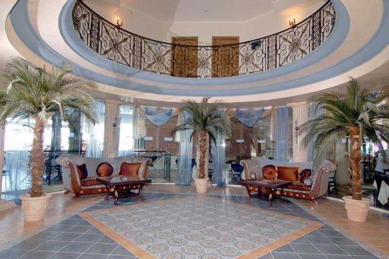Andalucia Beach Hotel Елените Экстерьер фото